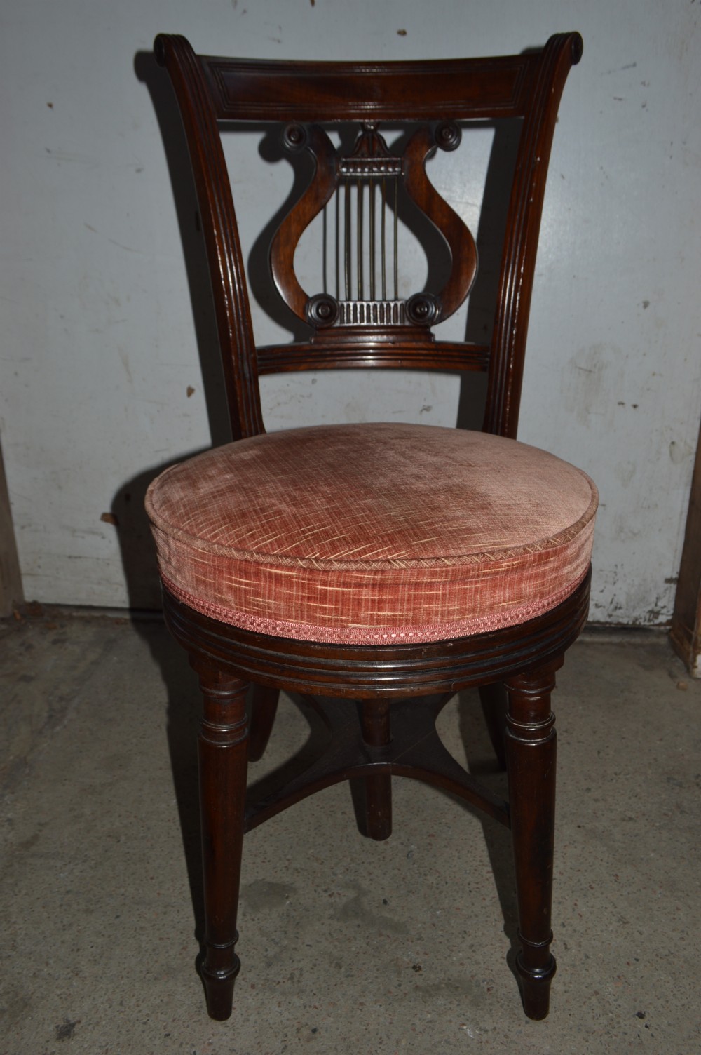 An rare early 19th century Adjustable Cellist chair View II