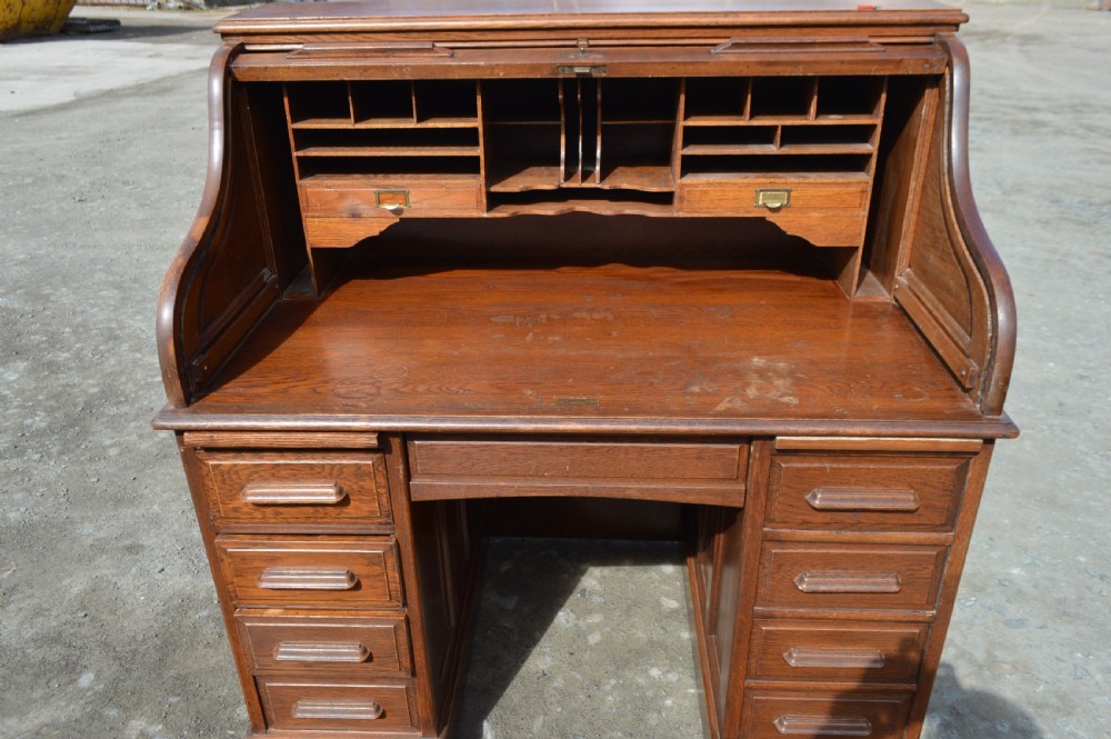 1920s Oak high top roll top desk View V