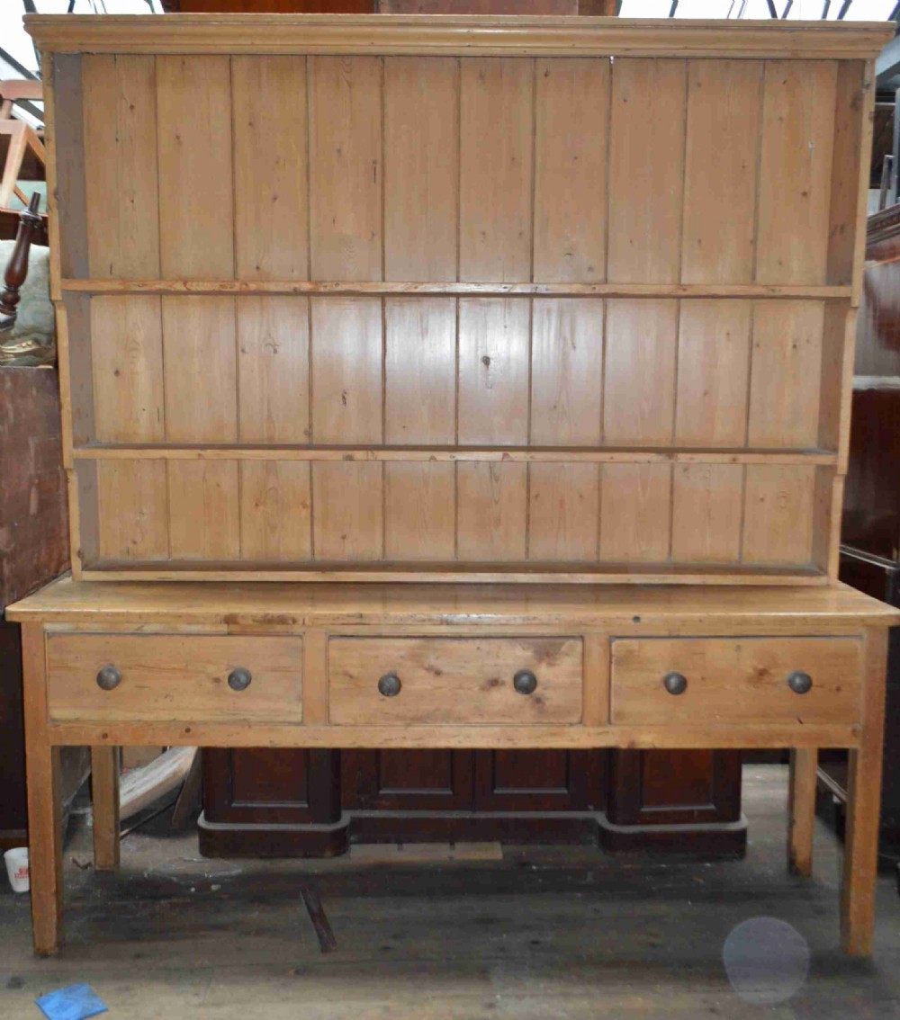 Georgian pine kitchen plate back dresser