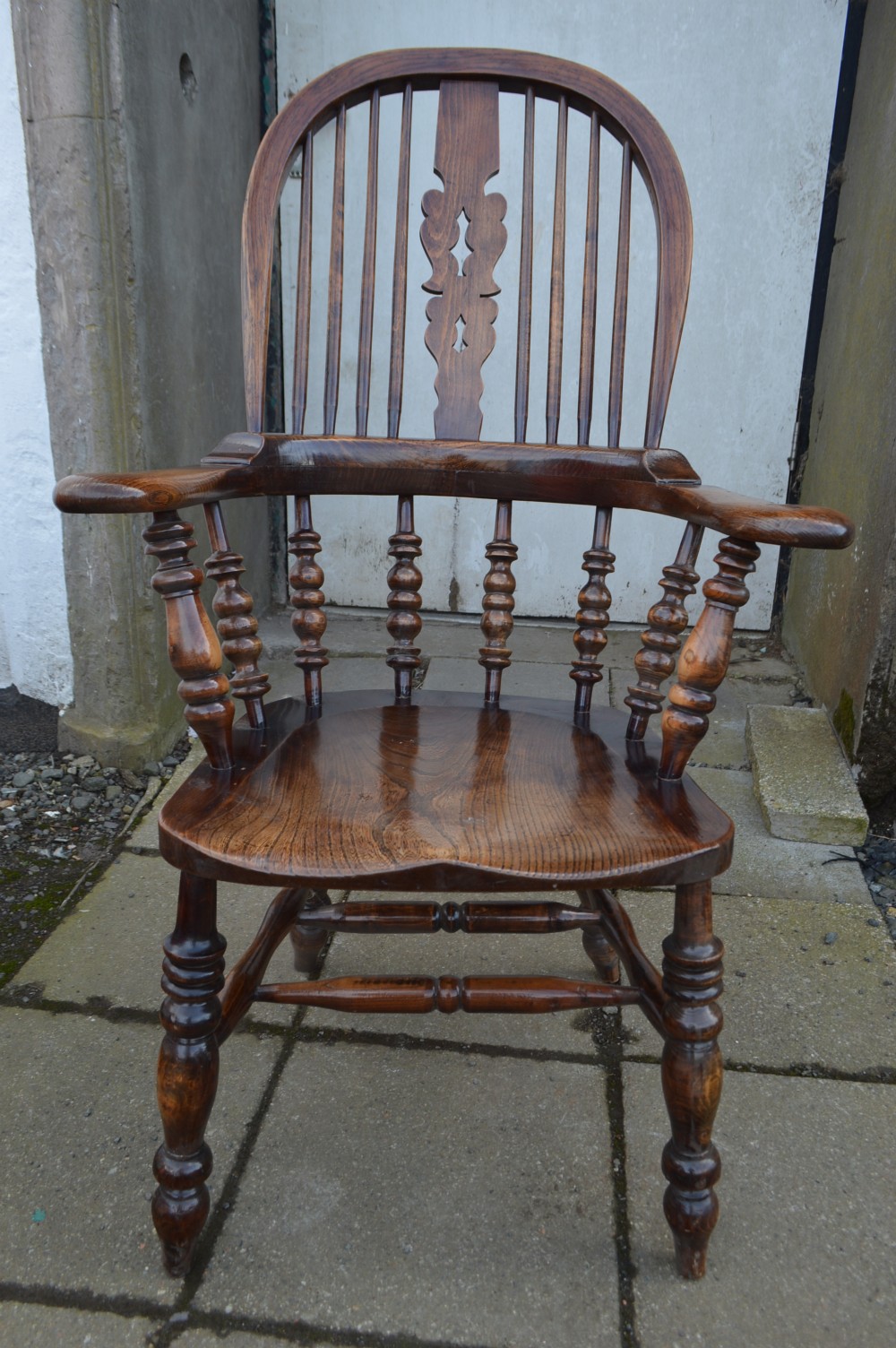 Victorian Pad arm high back Windsor chair View V