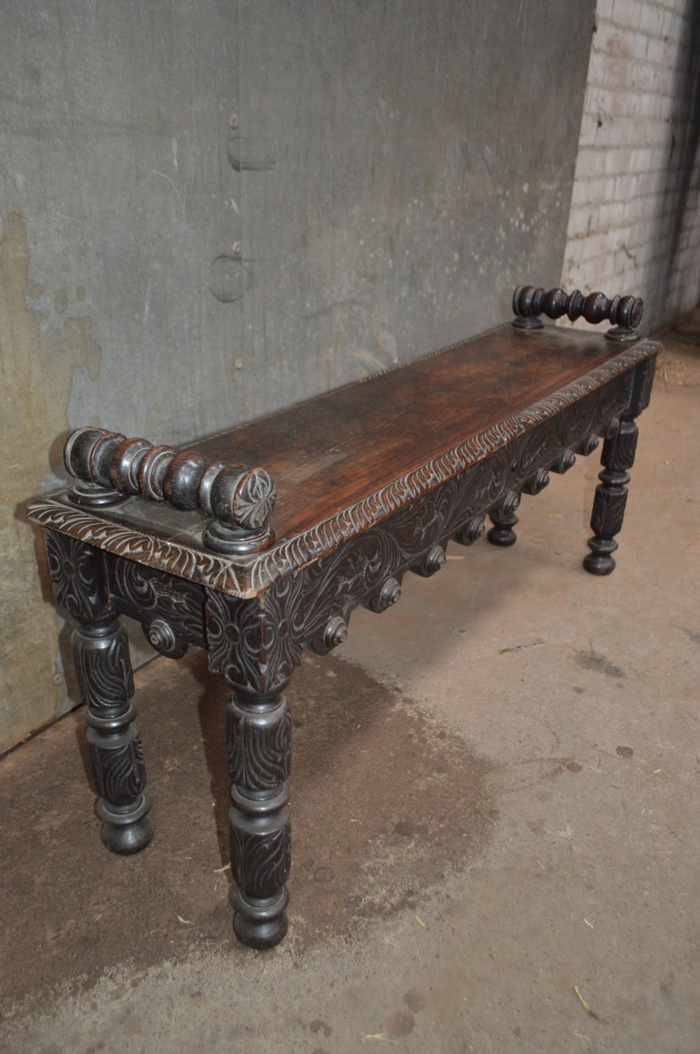 Victorian carved oak hall bench View III