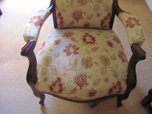 19TH CENTURY FRENCH WALNUT FRAMED UPHOLSTERED ARMCHAIR - ADDITIONAL PHOTO 2