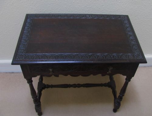 VICTORIAN OAK SIDE TABLE - ADDITIONAL PHOTO 1