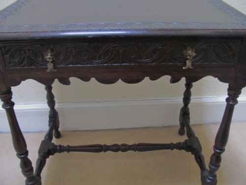 VICTORIAN OAK SIDE TABLE - ADDITIONAL PHOTO 2