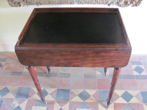 REGENCY MAHOGANY WRITING TABLEFROM THE HOUSE OF PEERS - ADDITIONAL PHOTO 2