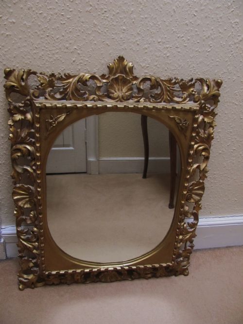 19TH CENTURY CARVED GILT WOOD FLORENTINE FRAMED OVAL WALL MIRROR - ADDITIONAL PHOTO 7
