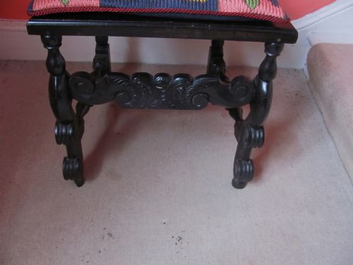 17TH CENTURY STYLE EBONISED CHAIR - ADDITIONAL PHOTO 5