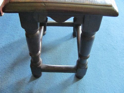 VICTORIAN OAK JOINT STOOL - ADDITIONAL PHOTO 3