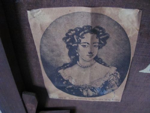 19TH CENTURY PORTRAIT FOLLOWER OF WILLIAM WISSING OF QUEEN MARY II - ADDITIONAL PHOTO 7