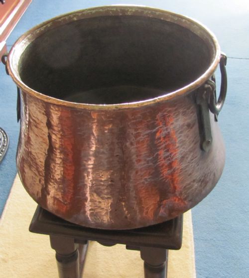 19th century copper log bin - CATEGORY: ANTIQUE FIREPLACES - DATED 19TH CENTURY