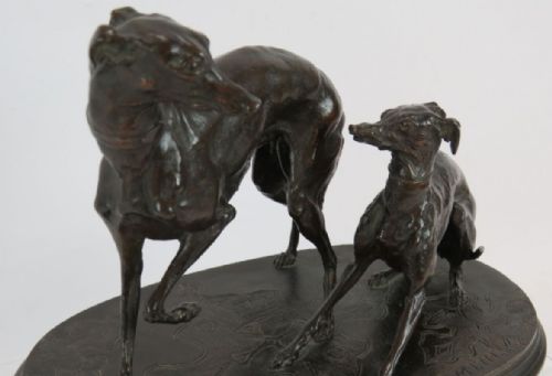 19TH CENTURY BRONZE ANIMALIER SCULPTURE 'WHIPPETS AT PLAY' GIGI GISELLE BY PIERRE JULES MENE - ADDITIONAL PHOTO 3