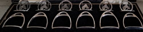 set of six silver napkin ringsand 6 placeholders horses head and stirrups - CATEGORY: ANTIQUE SILVER - DATED 1930