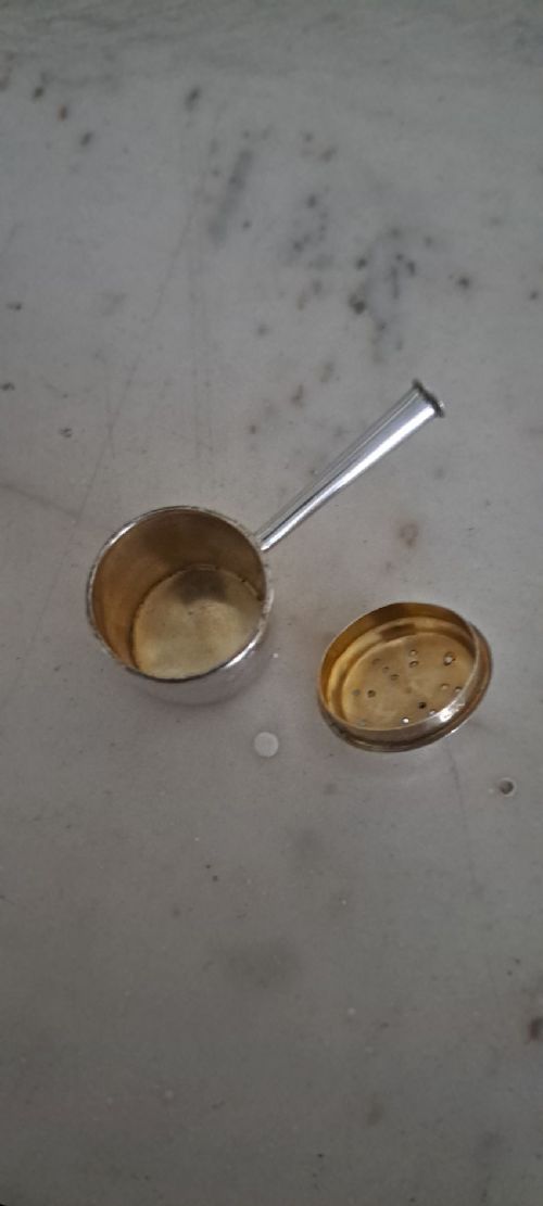 VICTORIAN SILVER NOVELTY PEPPER MODELLED AS A SAUCEPAN - ADDITIONAL PHOTO 5