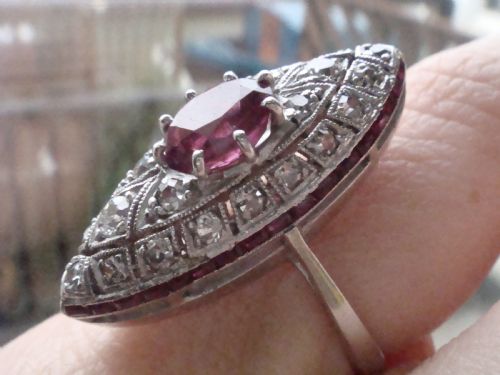 STUNNING ART DECO 18CT RUBY AND DIAMOND MARQUIS RING - ADDITIONAL PHOTO 5