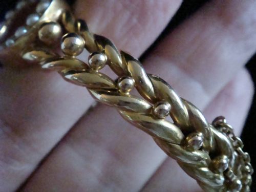 VICTORIAN 15CT YELLOW GOLD SEED PEARL HORSESHOE BANGLE 152G IN ORIGINAL FITTED CASE - ADDITIONAL PHOTO 4