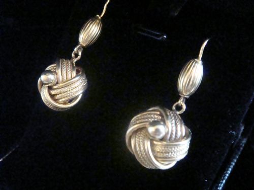 VICTORIAN 9CT YELLOW GOLD LOVELY KNOT EARRINGS PRISTINE CONDITION - ADDITIONAL PHOTO 2