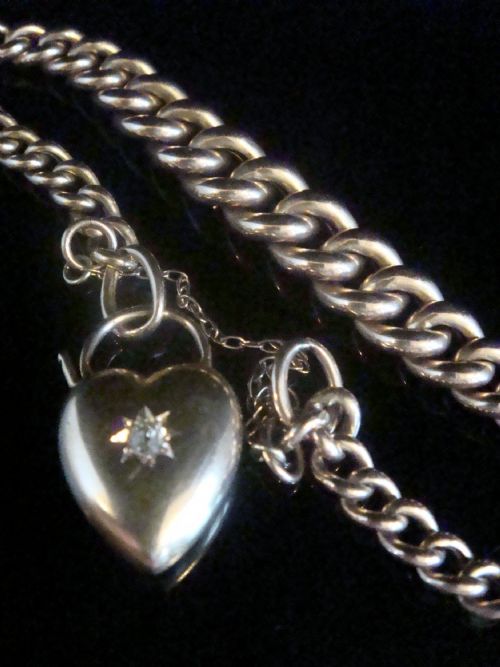 EDWARDIAN 9CT ROSE LARGE CURB LINK BRACELET WITH 15CT DIAMOND PUFF HEART PADLOCK - ADDITIONAL PHOTO 1