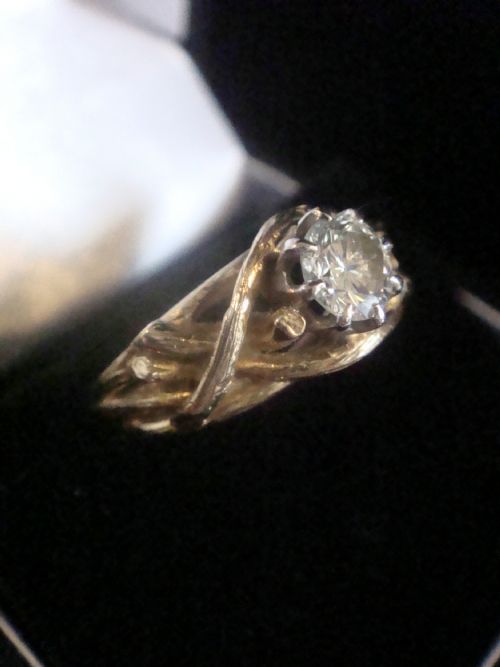 VINTAGE RETRO 18CT YELLOW GOLD DIAMOND SOLITAIRE 060CT WITH BAMBOO SHANK DESIGN - ADDITIONAL PHOTO 3