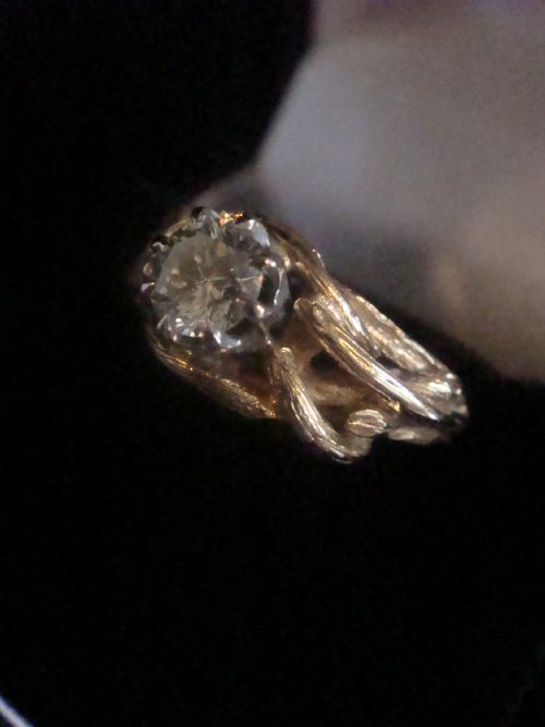 VINTAGE RETRO 18CT YELLOW GOLD DIAMOND SOLITAIRE 060CT WITH BAMBOO SHANK DESIGN - ADDITIONAL PHOTO 4