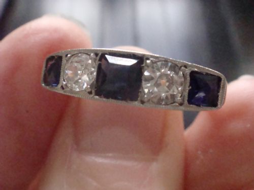 ART DECO 18CT PLATINUM SAPPHIRE AND DIAMOND 060CT 5 STONE BAND LARGE - ADDITIONAL PHOTO 3