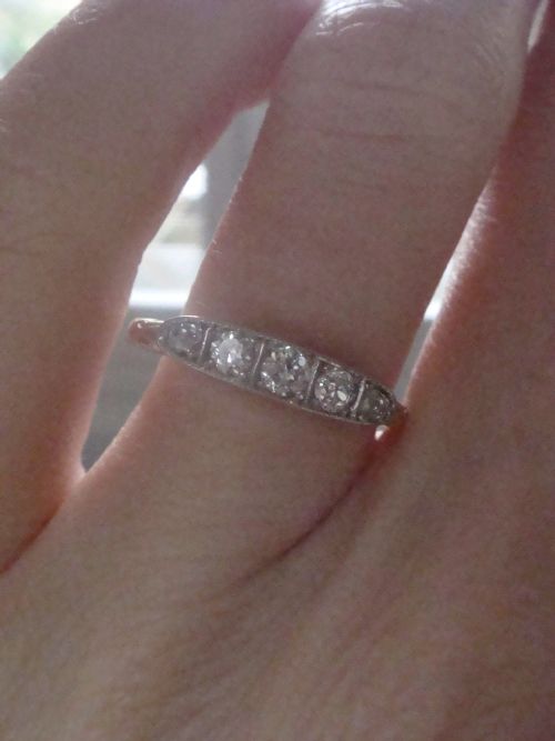 EDWARDIAN ART DECO 18CT YELLOW GOLD PLATINUM DIAMOND 045CT 5 STONE RING - ADDITIONAL PHOTO 3