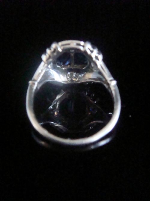 ART DECO PLATINUM SAPPHIRE AND DIAMOND RING - ADDITIONAL PHOTO 2