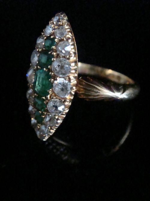VICTORIAN 18CT FINE QUALITY NATURAL EMERALD AND DIAMOND 095CT RING - ADDITIONAL PHOTO 2