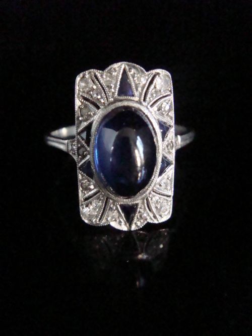french art deco platinum cabochon sapphire and old cut diamond pave set ring - CATEGORY: ANTIQUE JEWELLERY - DATED 1920