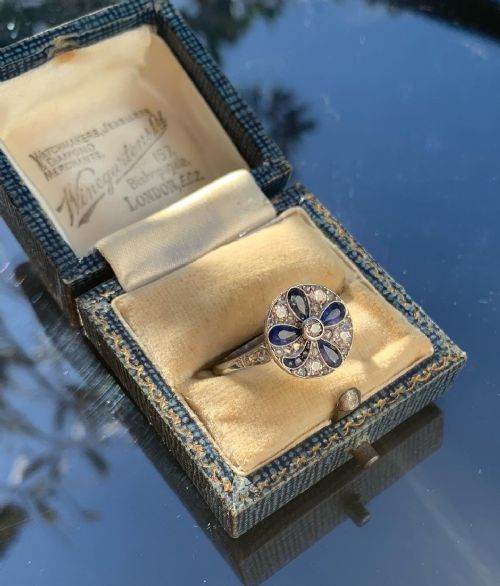 ART DECO PLATINUM SAPPHIRE FOUR LEAF CLOVER AND OLD CUT DIAMOND PAVE SET RING - ADDITIONAL PHOTO 6