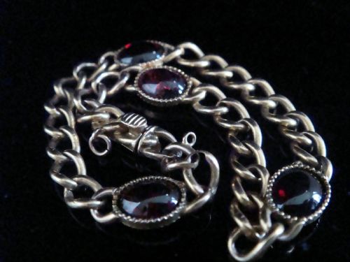 edwardian 14ct cabochon garnet curb bracelet 65g - CATEGORY: ANTIQUE JEWELLERY - DATED EDWARDIAN