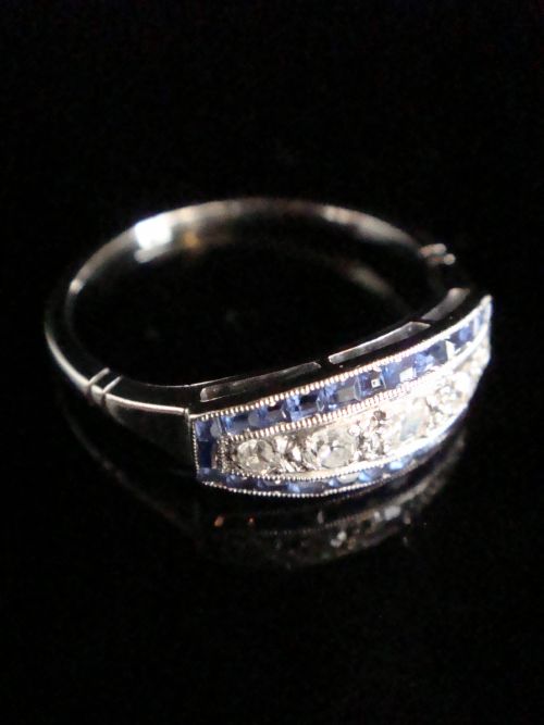 french art deco platinum sapphire and old cut diamond pave 5 stone ring - CATEGORY: ANTIQUE JEWELLERY - DATED 1920