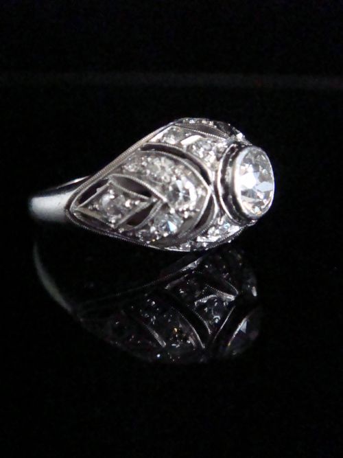 ART DECO PLATINUM OLD TRANSITIONAL CUT DIAMOND BOMBE 150CT RING - ADDITIONAL PHOTO 1