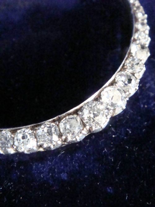 VICTORIAN 18CT DIAMOND CRESCENT BROOCH AND HAIR PIN CONVERSION FITTED CASE - ADDITIONAL PHOTO 1
