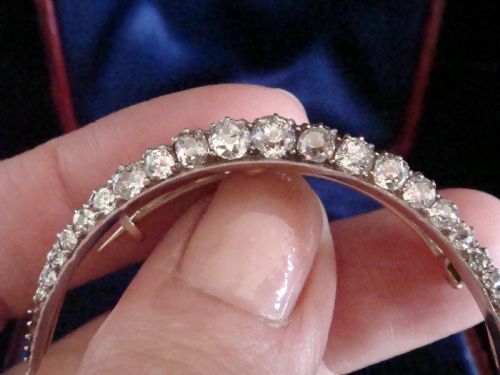VICTORIAN 18CT DIAMOND CRESCENT BROOCH AND HAIR PIN CONVERSION FITTED CASE - ADDITIONAL PHOTO 2