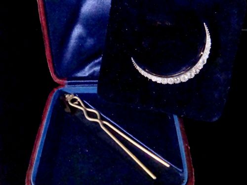 VICTORIAN 18CT DIAMOND CRESCENT BROOCH AND HAIR PIN CONVERSION FITTED CASE - ADDITIONAL PHOTO 5