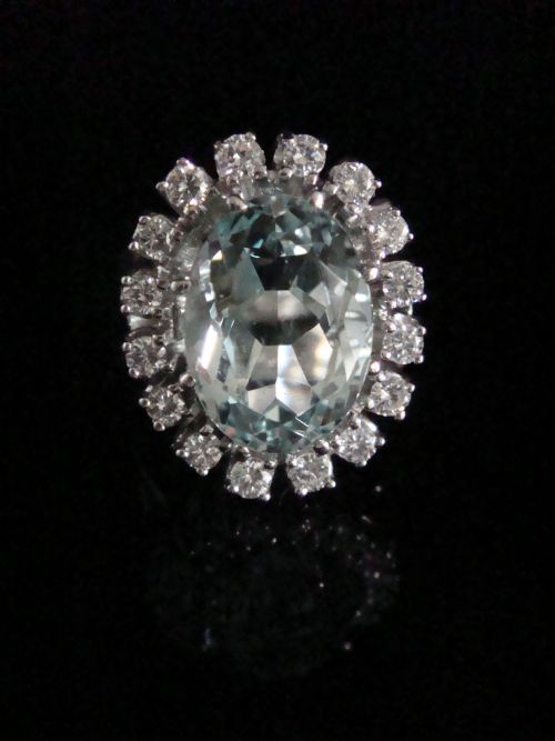 14ct 1940s vintage white gold natural aquamarine 6ct diamond 112ct ring - CATEGORY: ANTIQUE JEWELLERY - DATED 1940