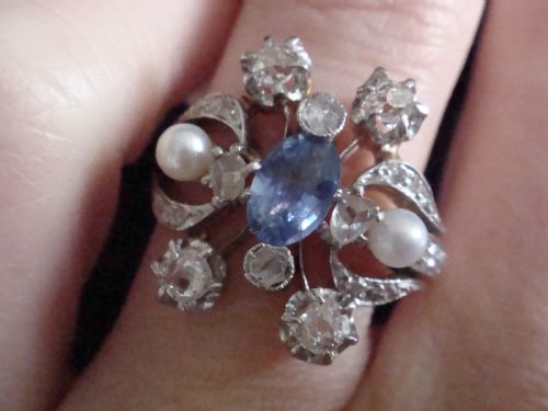 EDWARDIAN FRENCH 18CT YELLOW GOLD PLATINUM CEYLON SAPPHIRE DIAMOND PEARL RING - ADDITIONAL PHOTO 2