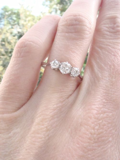 EDWARDIAN PLATINUM TRILOGY OLD CUT DIAMOND 070CT 3 STONE RING - ADDITIONAL PHOTO 3
