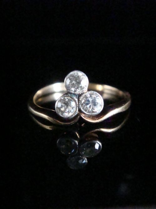 edwardian 18ct 18k yellow gold platinum old cut diamond 3 stone lucky clover - CATEGORY: ANTIQUE JEWELLERY - DATED EDWARDIAN