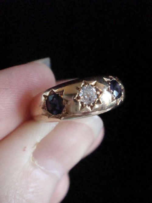 VICTORIAN 18CT YELLOW GOLD SAPPHIRE DIAMOND STAR OLD CUT DIAMOND GYPSY BAND - ADDITIONAL PHOTO 3