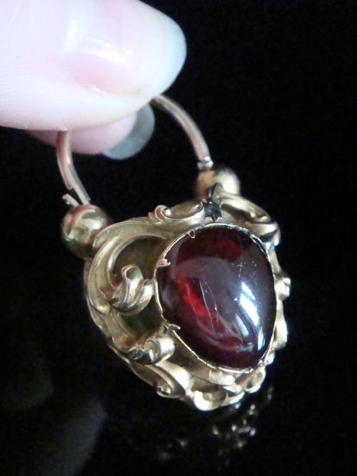 VICTORIAN HIGH CARAT 15CT LARGE CABOCHON GARNET HEART PADLOCK LOCKET 94G - ADDITIONAL PHOTO 1