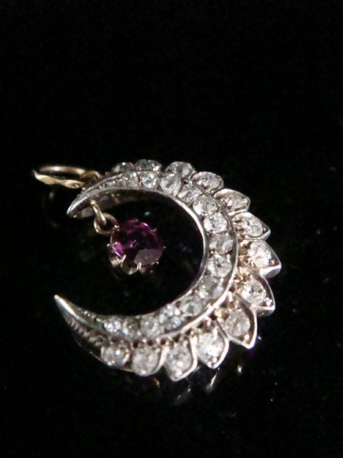 VICTORIAN 18CT YELLOW GOLD PLATINUM RUBY AND DIAMOND CRESCENT PENDANT - ADDITIONAL PHOTO 2
