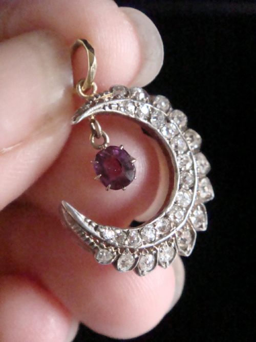 VICTORIAN 18CT YELLOW GOLD PLATINUM RUBY AND DIAMOND CRESCENT PENDANT - ADDITIONAL PHOTO 1