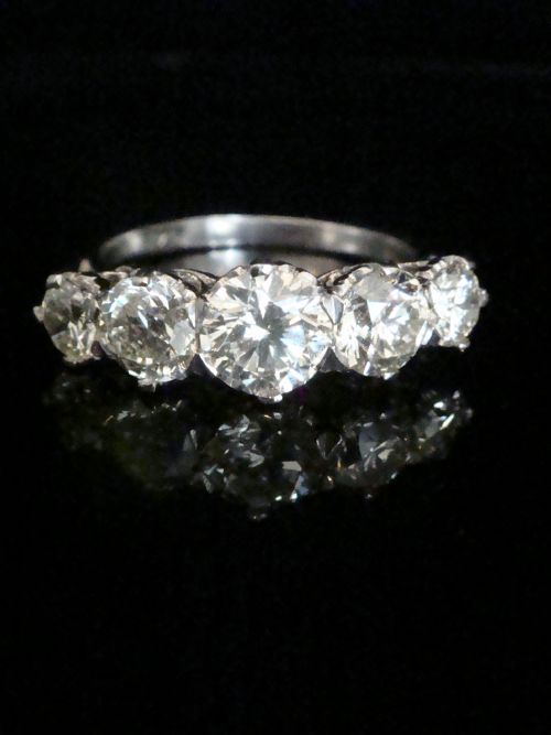 1960s platinum diamond 5 stone ring 215ct vs1vs2 hi colour - CATEGORY: ANTIQUE JEWELLERY - DATED 1960