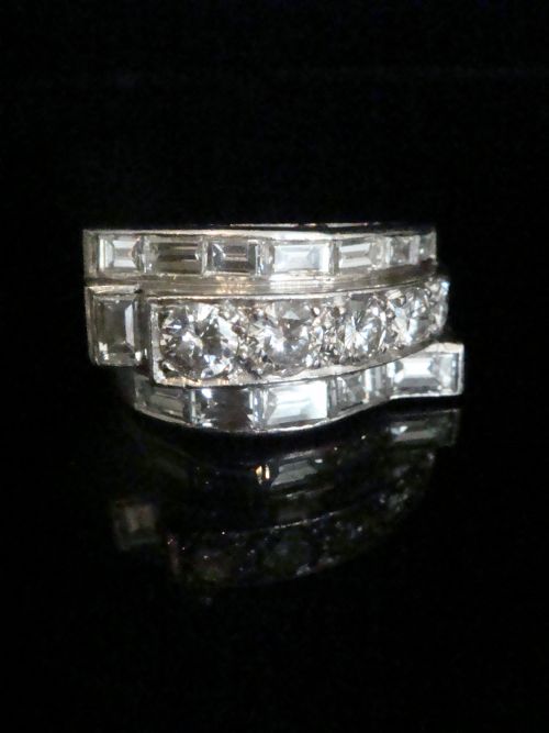 art deco 1920s platinum diamond 250ct pave set tank ring - CATEGORY: ANTIQUE JEWELLERY - DATED 1920