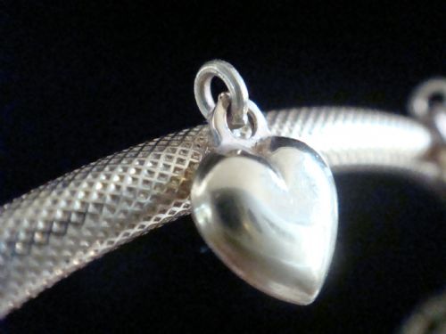 VICTORIAN 15CT 15K YELLOW GOLD PUFF HEART JINGLE BANGLE INTERNAL BELLS PRISTINE - ADDITIONAL PHOTO 6