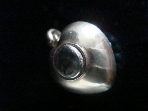 VICTORIAN HIGH CARAT 15CT YELLOW GOLD TURQUOISE HEART LOCKET MOMENTO PENDANT - ADDITIONAL PHOTO 2