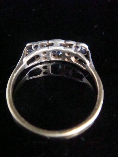 EDWARDIAN 18CT YELLOW GOLD OLD CUT DIAMOND AND NATURAL SAPPHIRE 5 STONE RING - ADDITIONAL PHOTO 2