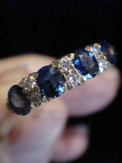 EDWARDIAN 18CT YELLOW GOLD OLD CUT DIAMOND AND NATURAL SAPPHIRE 4 STONE RING - ADDITIONAL PHOTO 3