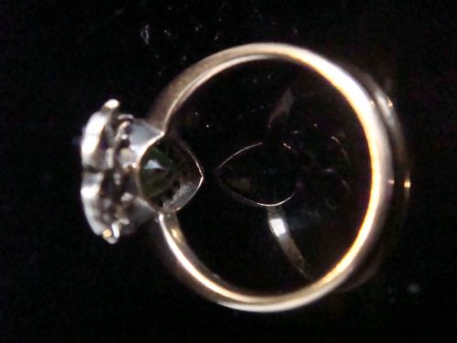 GEORGIAN VICTORIAN 15CT SILVER OLD ROSE CUT DIAMOND PERIDOT HEART BOW RING - ADDITIONAL PHOTO 4